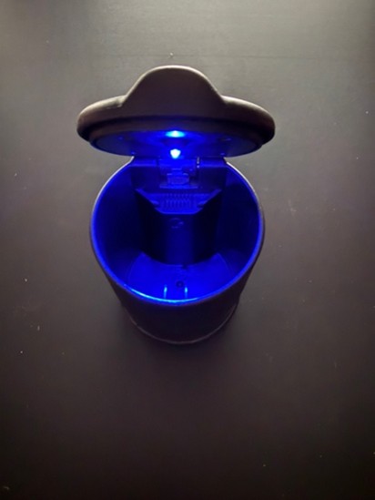 Popielniczka samochodowa